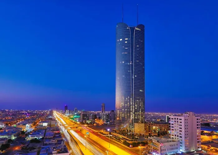 Luxury Apartment In Burj Rafal